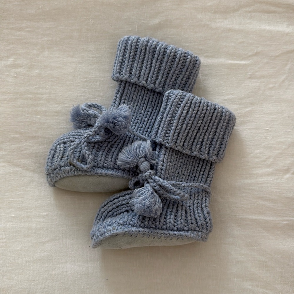 Tane organic baby boots
